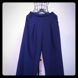 Wide leg pants